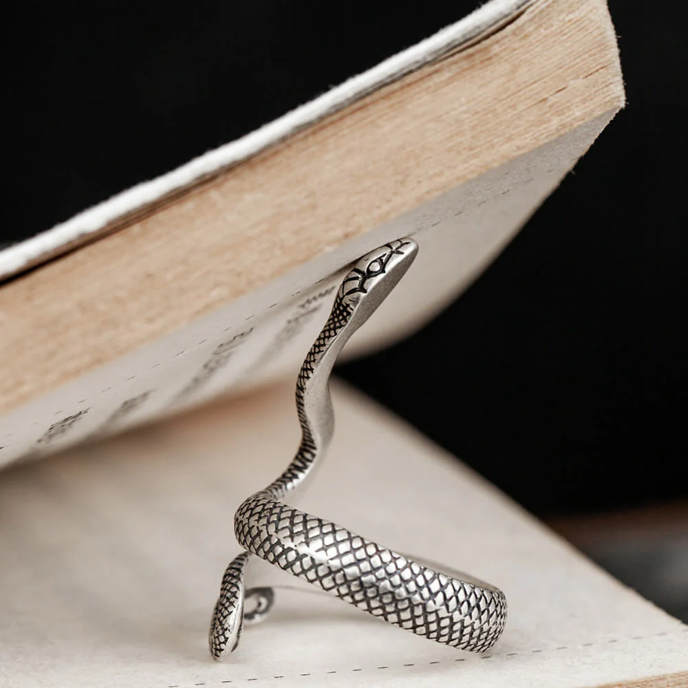 Snake-shaped Adjustable Open Ring - Image 4