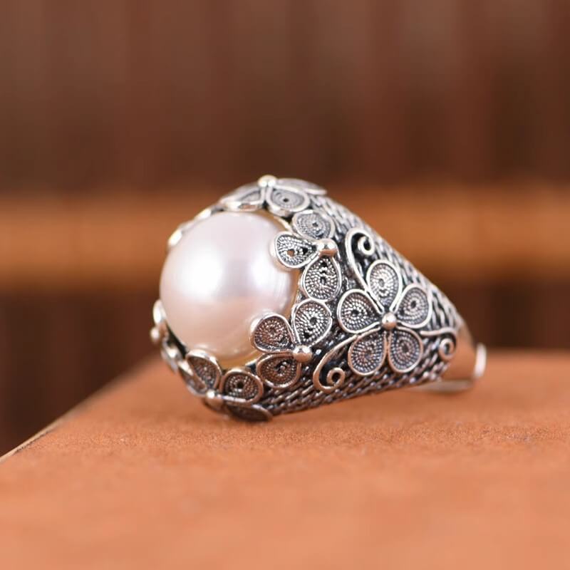 Woven Design Featuring Butterfly Flowers Inlaid Pearl Ring - Image 5