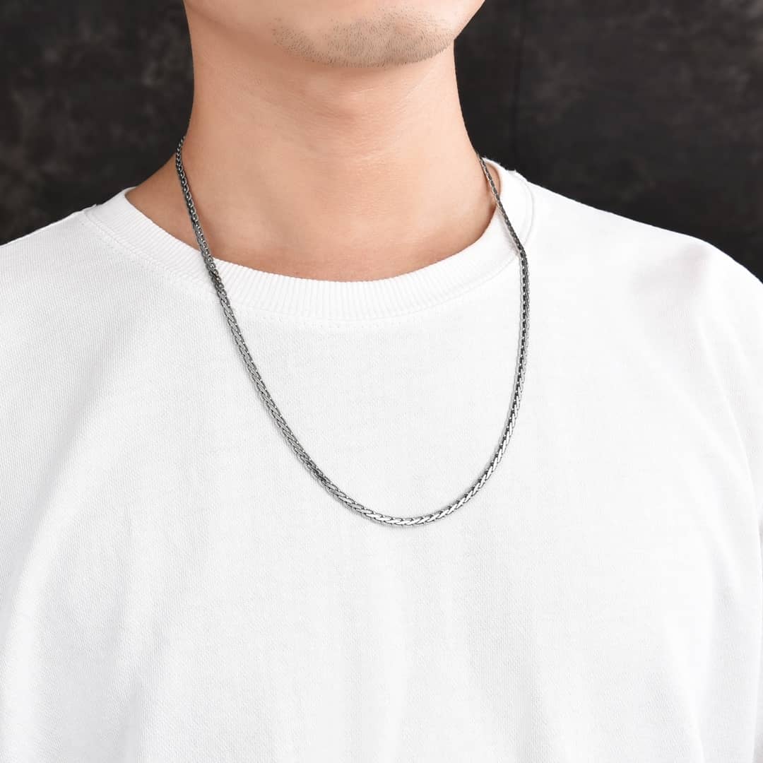 Italian Flower Flat Silver Chain - Image 4