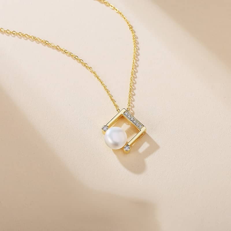 Music Note Pearl Jewelry Set - Necklace or Earrings - Image 3