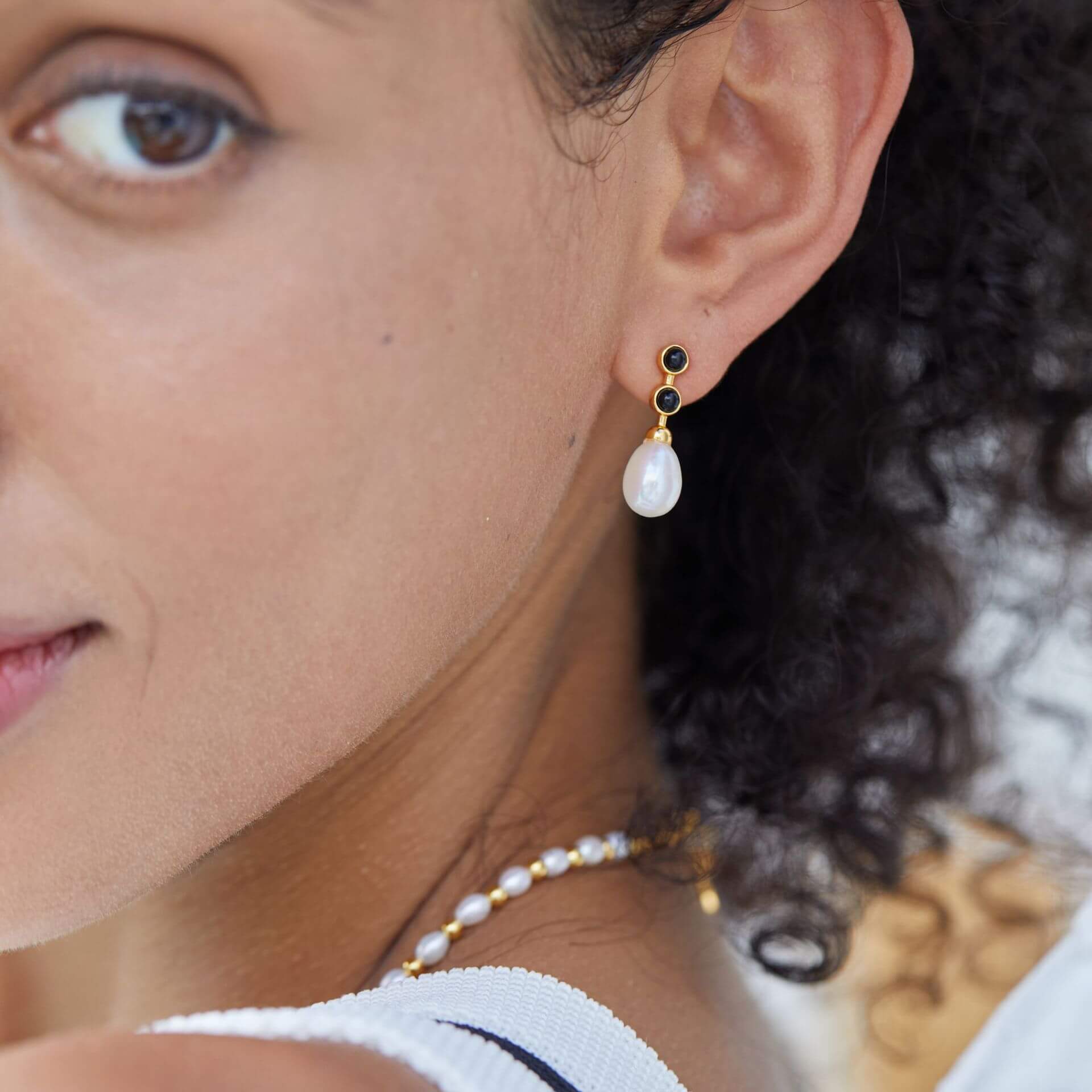 Natural Freshwater Pearl Black Onyx Drop Earrings - Image 3